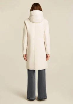 DAMES BEAUMONT MANTEL