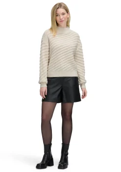 DAMES BETTY & CO TRUI