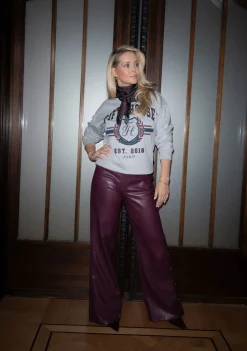 DAMES FIFTH HOUSE SWEATER