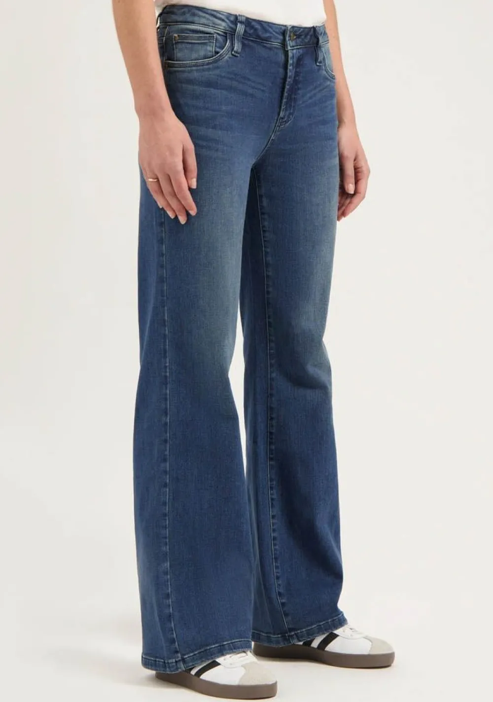 DAMES FLOREZ JEANS