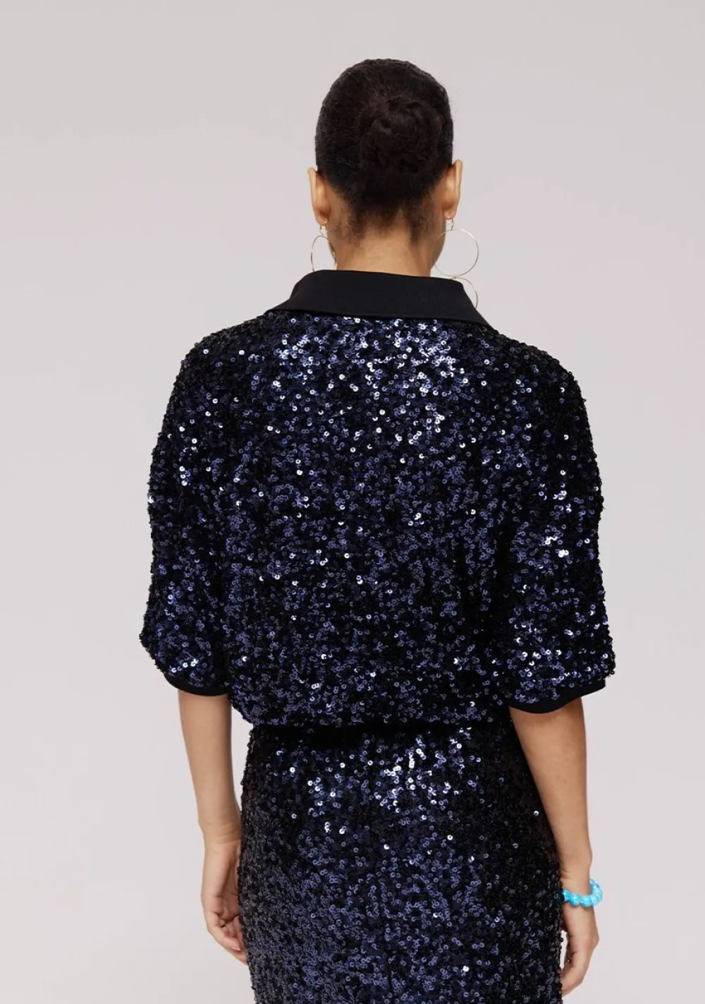 DAMES HARPER & YVE TRUI KORTE MOUW