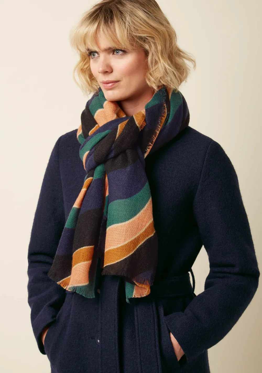 DAMES KING LOUIE SJAAL