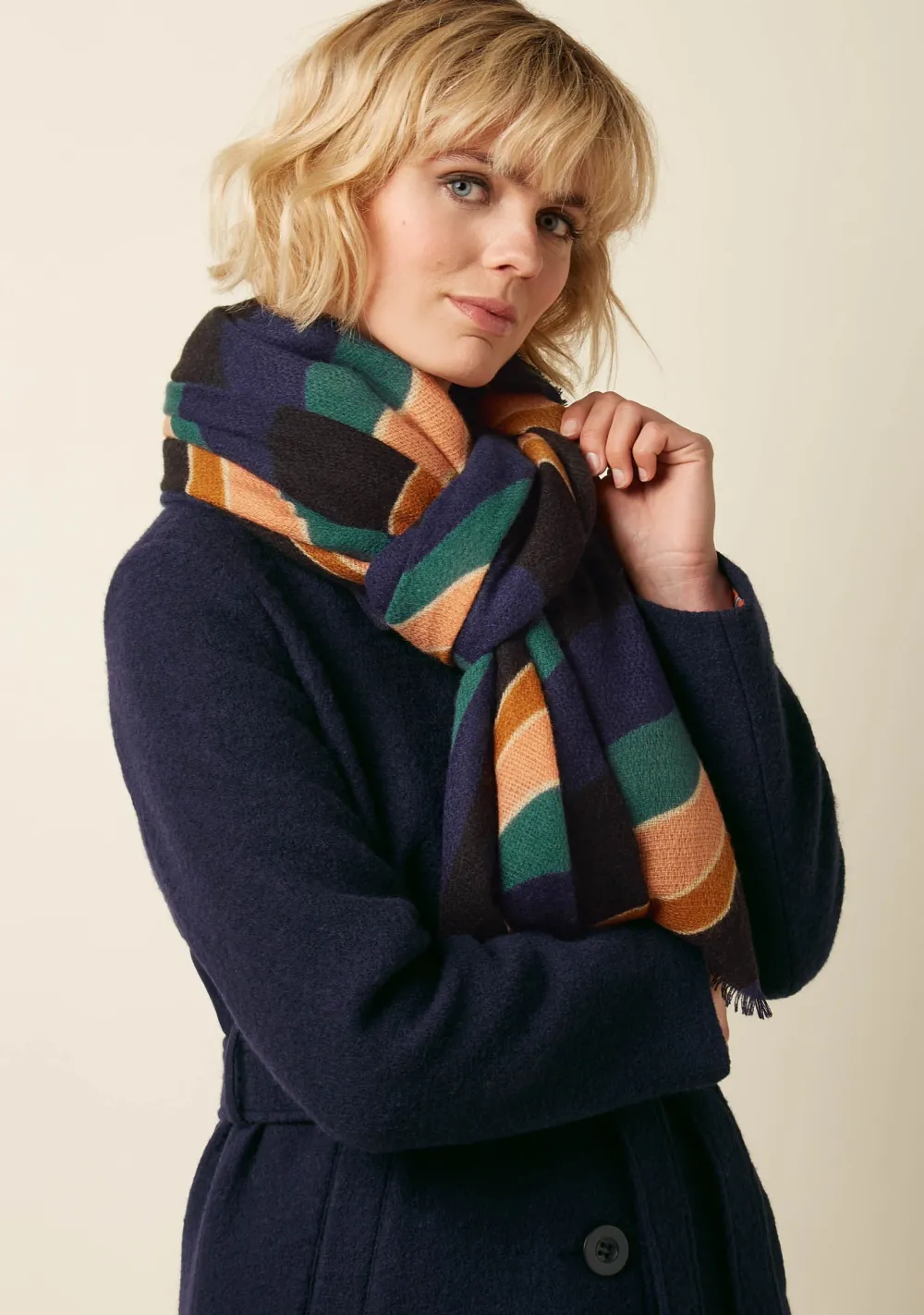 DAMES KING LOUIE SJAAL