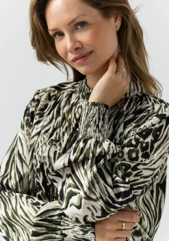 DAMES LABEL DOT BLOUSE