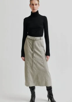 DAMES SECOND FEMALE ROK