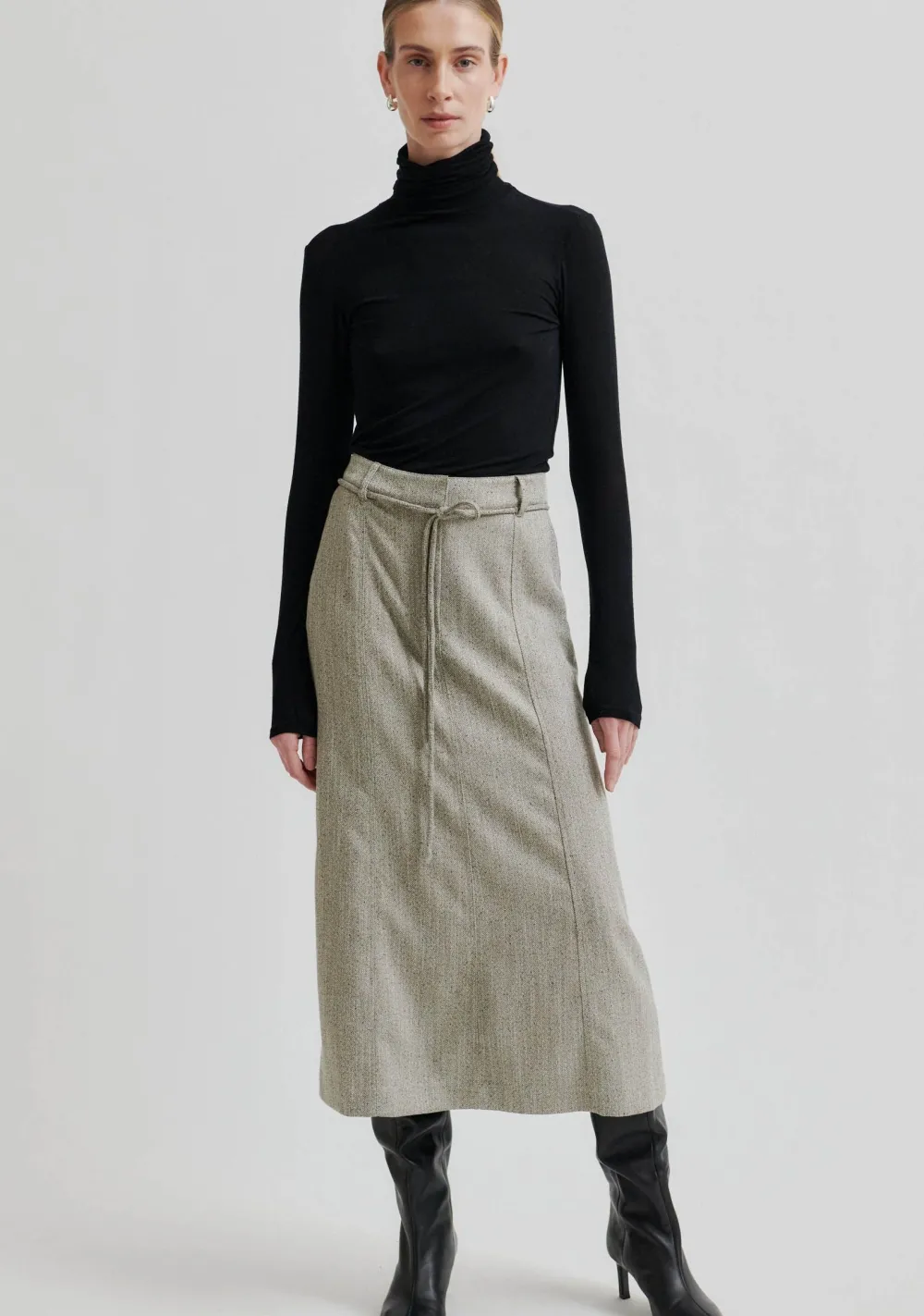 DAMES SECOND FEMALE ROK