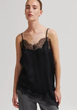 DAMES SECOND FEMALE TOP