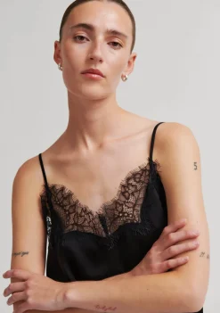 DAMES SECOND FEMALE TOP