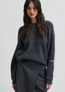 DAMES SECOND FEMALE TRUI