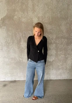 DAMES SISTERS POINT BLOUSE