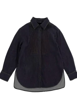 DAMES WITH BLACK BLOUSE