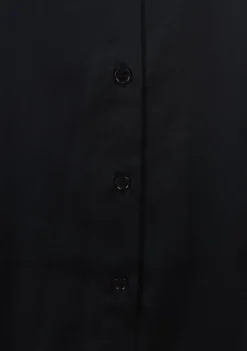 DAMES WITH BLACK BLOUSE