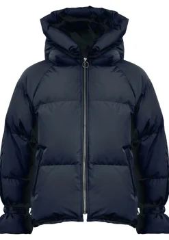 DAMES WITH BLACK JACK