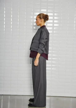 DAMES WITH BLACK JASJE