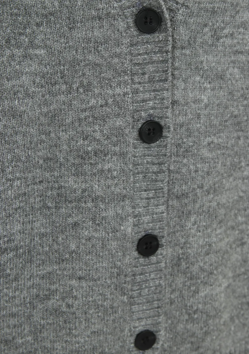 DAMES WITH BLACK VEST